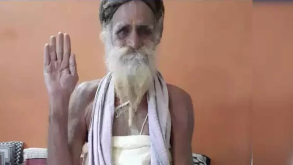 अयोध्या के राम मंदिर निर्माण के लिए 111 करोड़ रुपये दान देने वाले महंत कनक बिहारी महाराज के खाते से निकाले 90 लाख रुपये