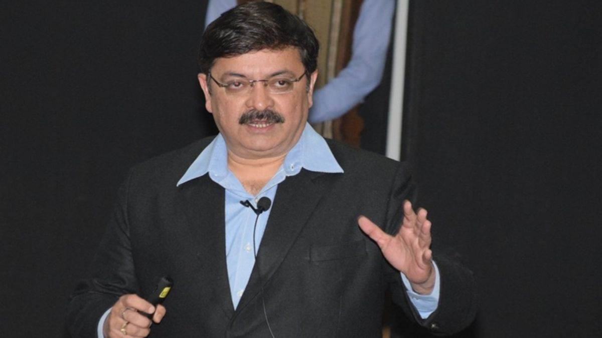 मध्य प्रदेश में एक जून को वरुण कपूर, उसके बाद चार और एडीजी बनेंगे स्पेशल डीजी