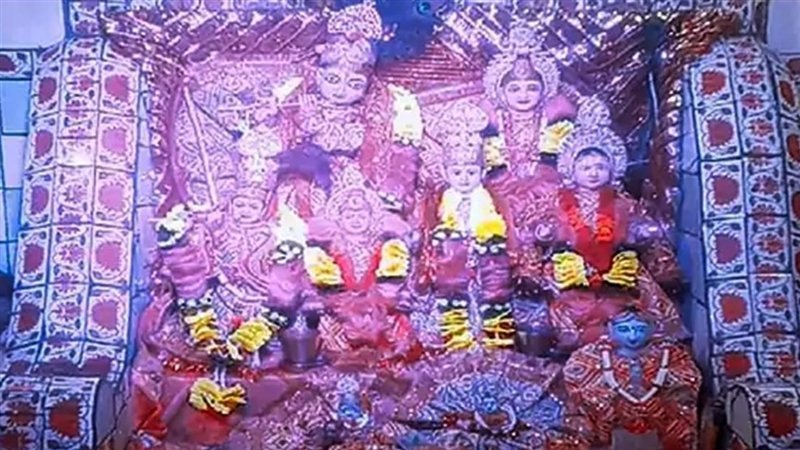 जबलपुर का एक ऐसा गांव, जहां आज भी सरपंच कोई हो, 500 एकड़ के जमींदार श्रीकृष्ण ही हैं