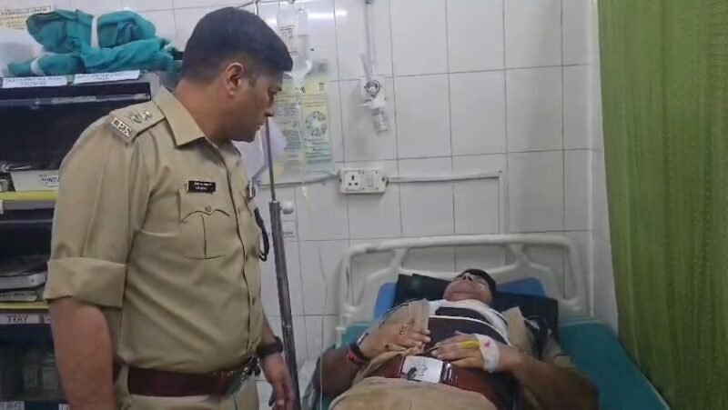 बदमाशों और पुलिस के बीच हुई मुठभेड़, लूट के बाद एक बदमाश ढेर, थाना प्रभारी घायल