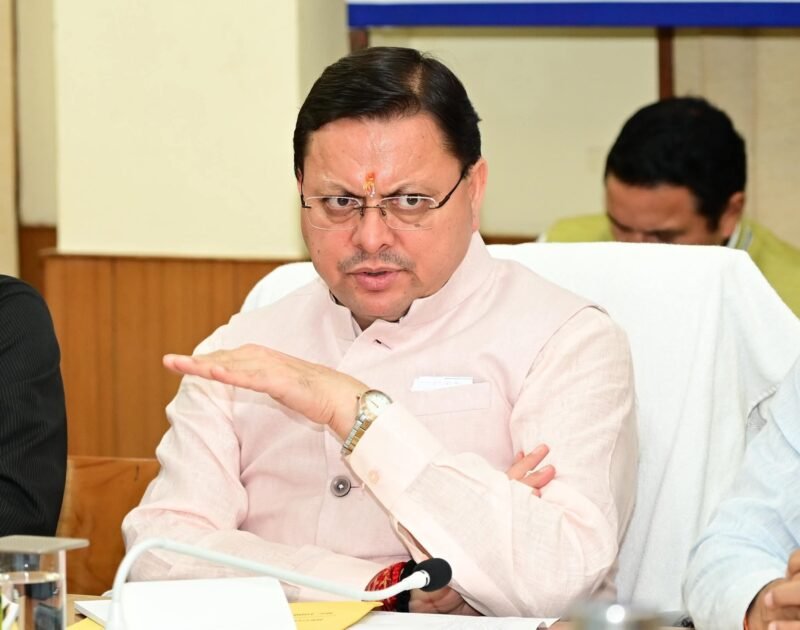 हरिद्वार भूमि खरीद घोटाले में धामी सरकार का बड़ा एक्शन, पूर्व नगर आयुक्त की बर्खास्तगी और तत्कालीन डीएम पर मेजर पनिशमेंट की संस्तुति