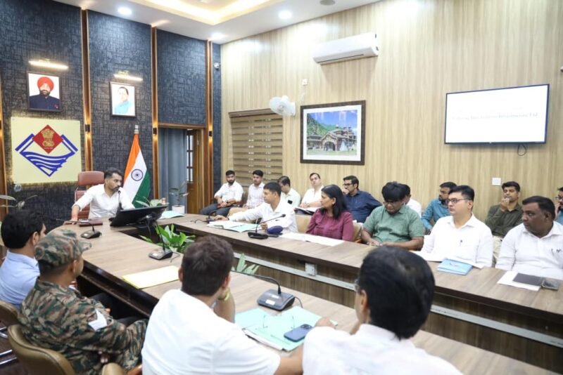 रात्रिकालीन कार्यों को मिली सशर्त अनुमति, लापरवाही पर डीएम का सख्त रुख