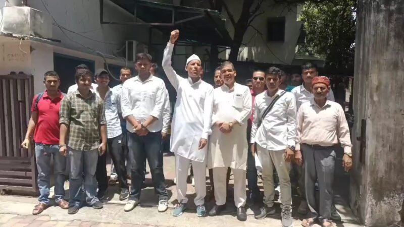 भीमताल की बदहाल सड़कों पर फूटा ग्रामीणों का गुस्सा, हरीश पनेरू ने दी आंदोलन की चेतावनी