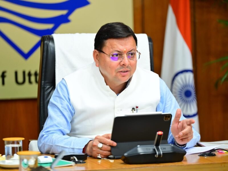 धामी कैबिनेट के बड़े फैसले, डॉक्टरों के वेतन-मानदेय का होगा पुनर्निर्धारण; 1.19 लाख छात्रों को मिलेगा कौशल योजना का लाभ