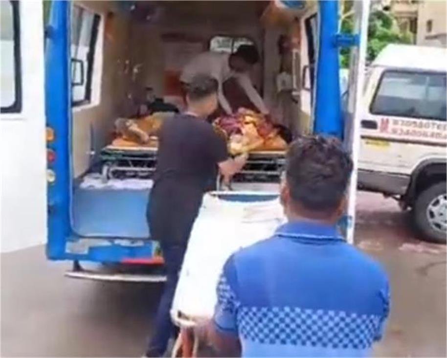 जबलपुर में पिकअप ने बाइक में मारी जोरदार टक्कर, मासूम समेत तीन की दर्दनाक मौत