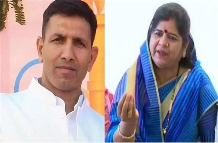 इमरती देवी ने की जीतू पटवारी की जल्द गिरफ्तारी की मांग, बोली- पहले जूता मारो, फिर माफी मांगों, ऐसा नहीं होता