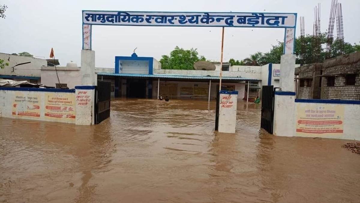 श्योपुर का बड़ोदा नगर बना टापू, संपर्क कटा, मानपुर में अस्पताल से मरीजों को किया रेस्क्यू