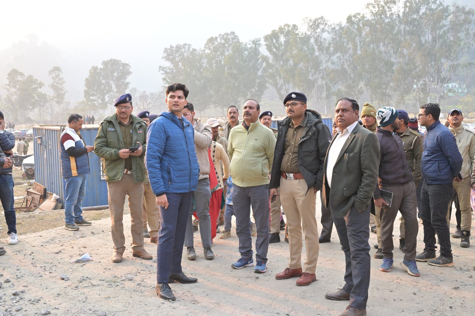 यात्रा में अव्यवस्था पर सख्त DM प्रतीक जैन: अराजकता फैलाने वालों पर गुंडा एक्ट, धर्म की आड़ में कानून तोड़ने नहीं देंगे