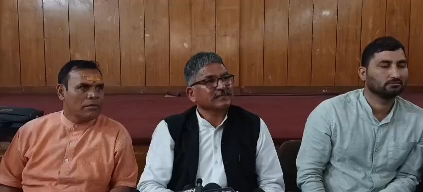 कांग्रेस के वरिष्ठ नेता केदारनाथ विधानसभा से पूर्व विधायक मनोज रावत ने प्रदेश सरकार पर लगये कई गंभीर आरोप