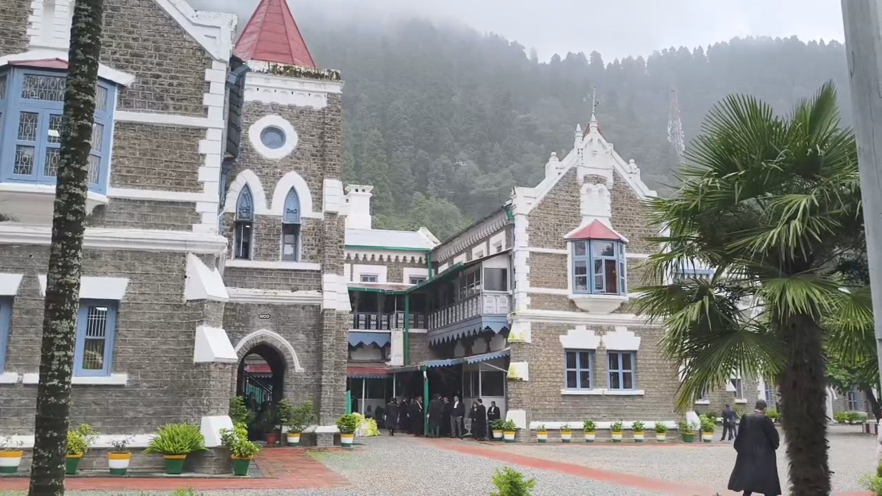 उत्तराखंड उच्च न्यायालय मे पंचायत चुनाव के जिला अध्यक्षों पर हुई सुनवाई