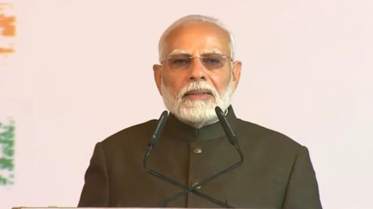 घोटाले से सेना को कमजोर करने वाले अग्निपथ पर सवाल उठा रहे: करगिल में बोले पीएम मोदी