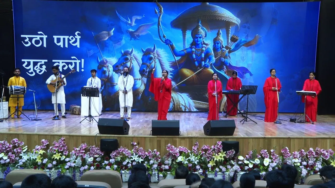 उठो पार्थ, युद्ध करो… युवाओं में हताशा से छुटकारा के लिए मेगा यूथ फेस्ट का आयोजन